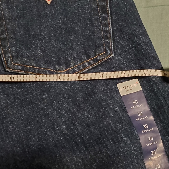 Vintage Guess High Waist Mom Jeans - Picture 9 of 10